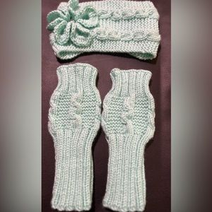 Headband and fingerless gloves set